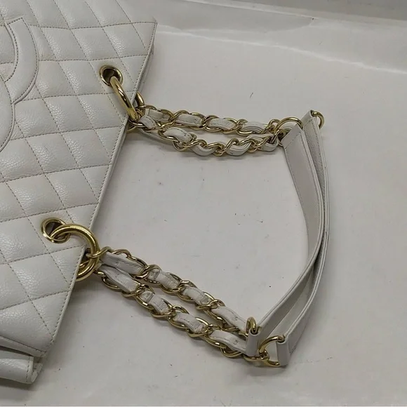 CHANEL Grand Shopping Tote GST White Caviar Leather with 24K Gold Hardware - Picture 7 of 14